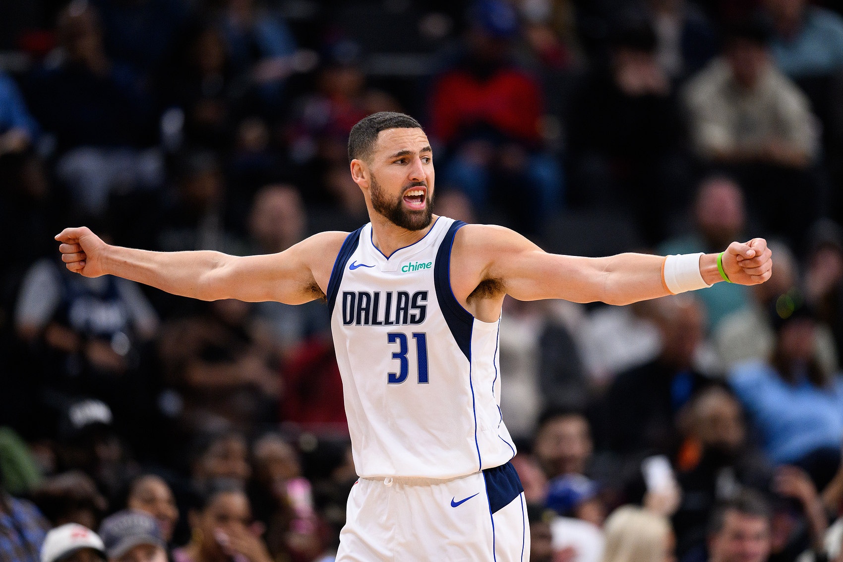 pg电子手机版-克莱：生涯第15个赛季&amp;我享受在场的每一秒 能打球真的是一种福气